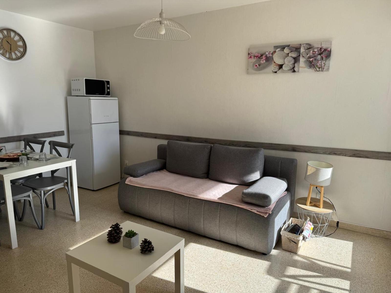 Sol-Y-Days Goelette, Agreable Appartement En Rdc Avec Parking, Proche Du Centre-Ville Et De La Plage Le Grau-du-Roi Dış mekan fotoğraf